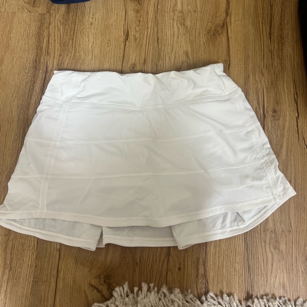 White lululemon skirt